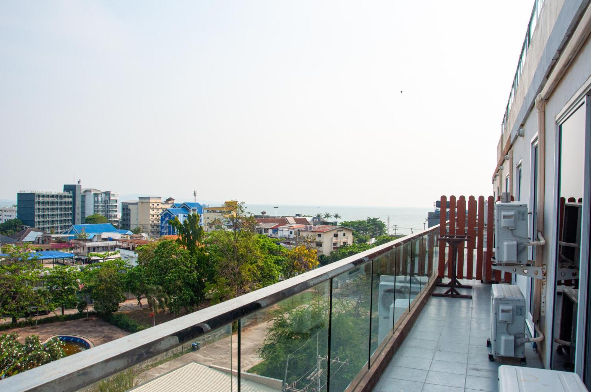 Ht9 Hotel Джомтиен Бийч Екстериор снимка